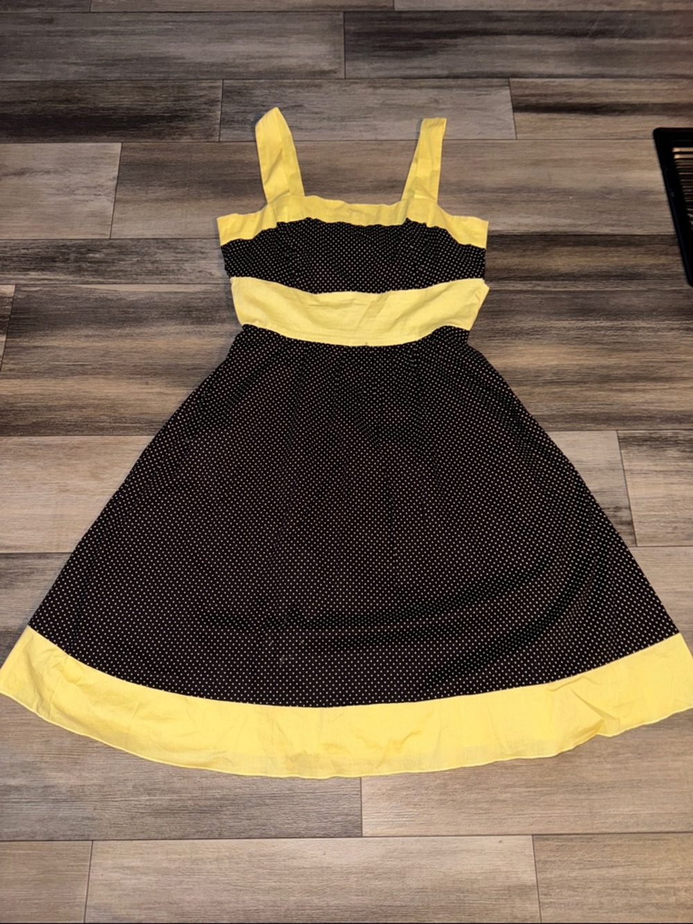 Speechless Housewife Era Navy Polka Dot Dress with Yellow Trim